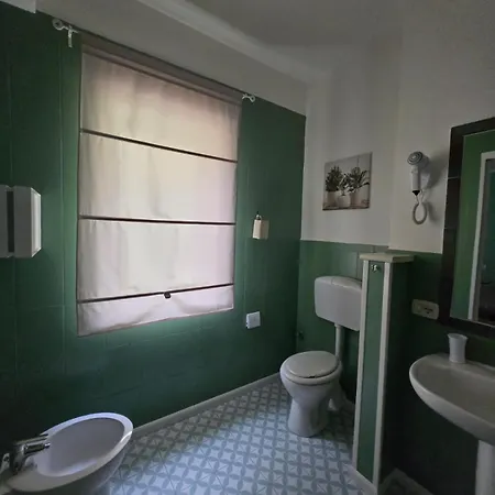 Beb Ylenia Bed & Breakfast *